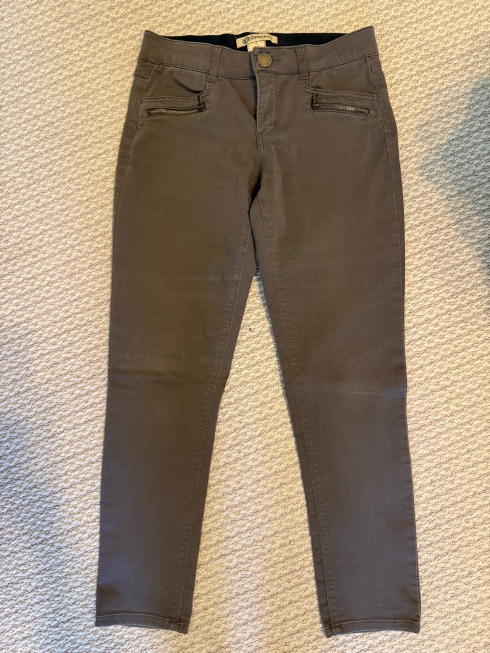 Democracy Women's Ankle Cropped Jeans in Brown